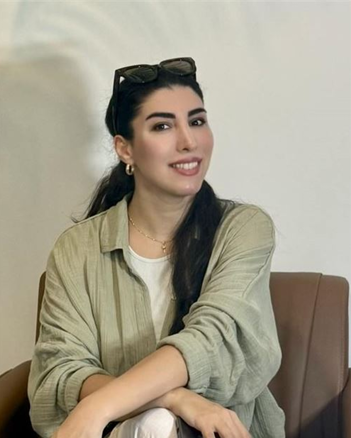 نیلوفر زنجاني